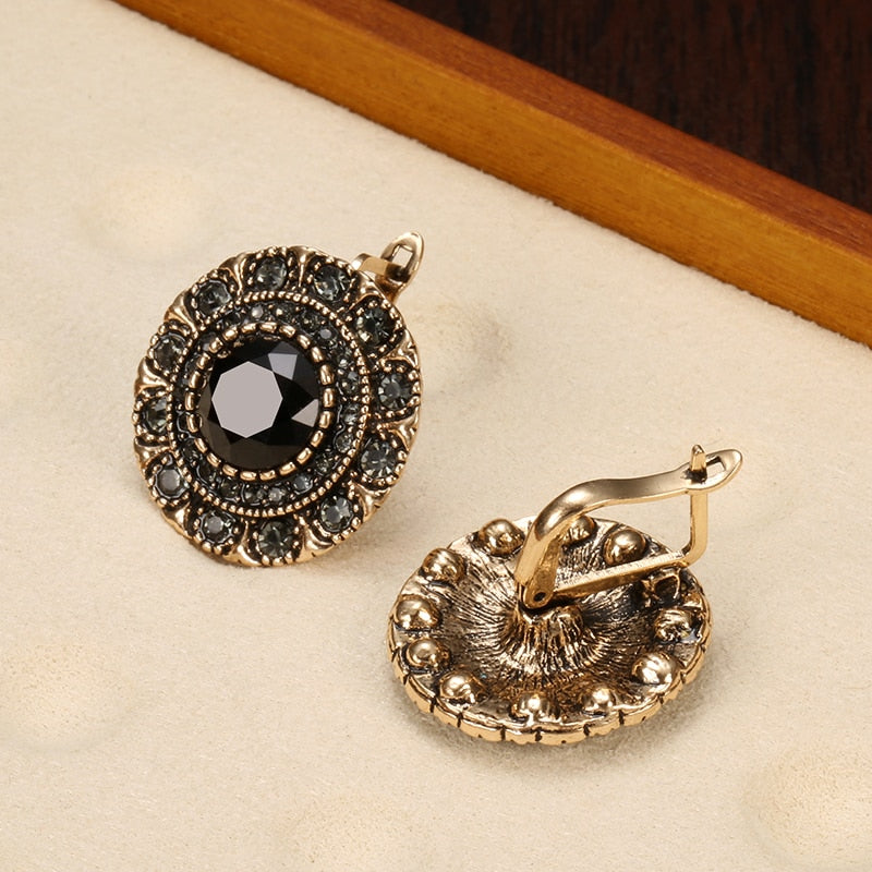 Hot Boho Gray Crystal Stud Earrings For Women Antique Gold Fashion Black Stone Vintage Earrings Bride Wedding Jewelry